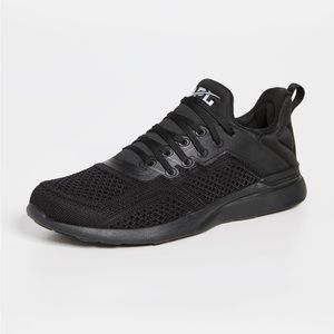 NIB APL ‘TechLoom Tracer’ sneakers • black/silver • W10.5 (converts to M9)